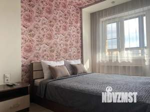 1-к квартира, посуточно, 44м2, 11/16 этаж