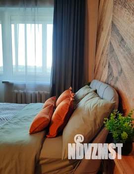 1-к квартира, посуточно, 35м2, 3/5 этаж