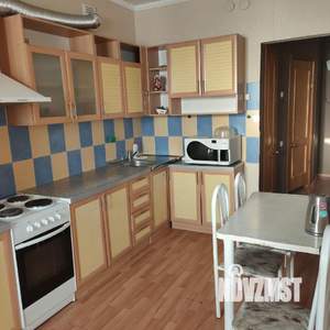 2-к квартира, посуточно, 65м2, 1/1 этаж
