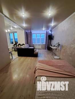 1-к квартира, посуточно, 35м2, 7/16 этаж