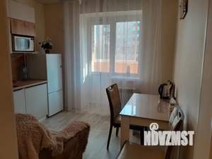 1-к квартира, посуточно, 36м2, 4/15 этаж