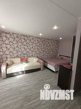 Студия квартира, посуточно, 30м2, 1/5 этаж