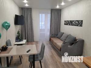 1-к квартира, посуточно, 40м2, 2/16 этаж