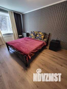 1-к квартира, посуточно, 44м2, 1/1 этаж