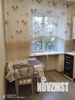 1-к квартира, посуточно, 32м2, 3/4 этаж