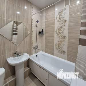 1-к квартира, посуточно, 37м2, 13/16 этаж