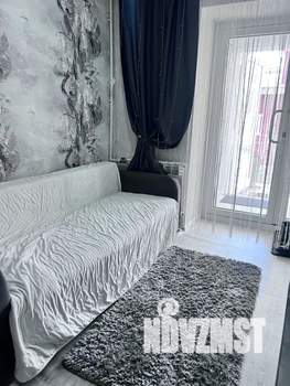 Студия квартира, посуточно, 32м2, 1/5 этаж