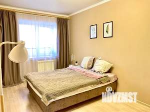 1-к квартира, посуточно, 38м2, 3/12 этаж
