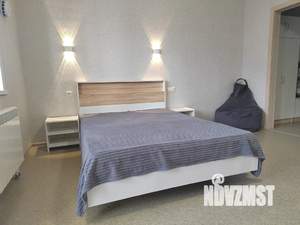 Студия квартира, посуточно, 28м2, 9/16 этаж