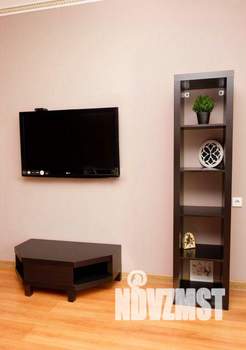 1-к квартира, посуточно, 49м2, 1/1 этаж