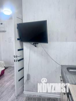 Студия квартира, посуточно, 32м2, 1/5 этаж