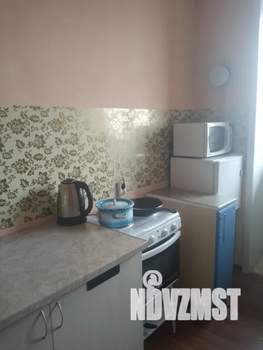 1-к квартира, посуточно, 40м2, 7/9 этаж