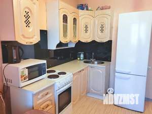 1-к квартира, посуточно, 40м2, 8/16 этаж