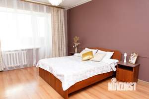 1-к квартира, посуточно, 49м2, 1/1 этаж