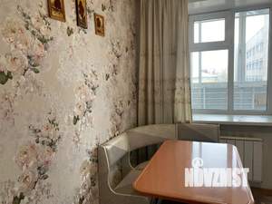 1-к квартира, посуточно, 45м2, 4/16 этаж
