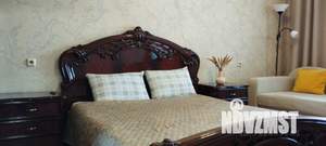 1-к квартира, посуточно, 64м2, 1/1 этаж