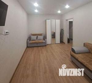 1-к квартира, посуточно, 35м2, 1/1 этаж