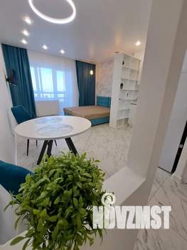 1-к квартира, посуточно, 32м2, 1/9 этаж