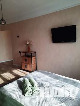 1-к квартира, посуточно, 35м2, 3/5 этаж