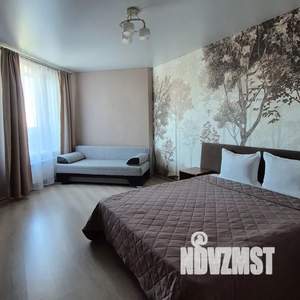 1-к квартира, посуточно, 37м2, 13/16 этаж