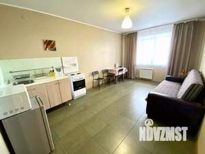 1-к квартира, посуточно, 50м2, 1/1 этаж