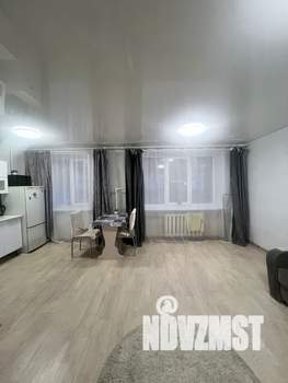 Студия квартира, посуточно, 32м2, 2/5 этаж
