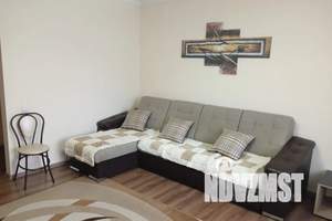 1-к квартира, посуточно, 42м2, 4/5 этаж