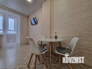 1-к квартира, посуточно, 43м2, 1/1 этаж