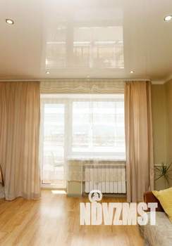 1-к квартира, посуточно, 48м2, 1/1 этаж