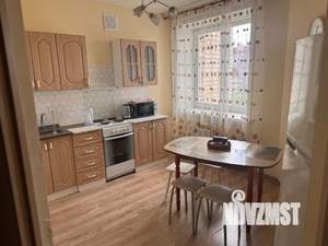 1-к квартира, посуточно, 40м2, 4/15 этаж