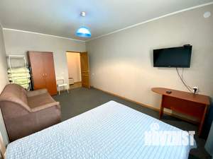 1-к квартира, посуточно, 40м2, 4/10 этаж