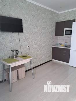 1-к квартира, посуточно, 28м2, 1/1 этаж