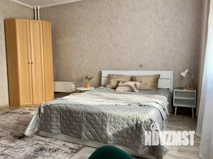 1-к квартира, посуточно, 42м2, 1/1 этаж