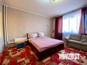 1-к квартира, посуточно, 42м2, 8/10 этаж