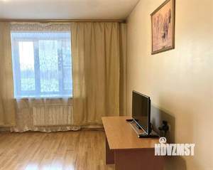 1-к квартира, посуточно, 47м2, 1/1 этаж