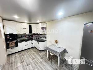 3-к квартира, вторичка, 65м2, 4/10 этаж
