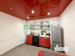 2-к квартира, вторичка, 56м2, 1/10 этаж
