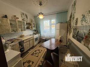 2-к квартира, вторичка, 60м2, 1/10 этаж
