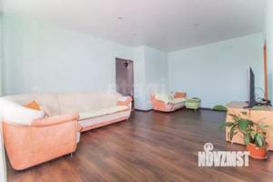 4-к квартира, вторичка, 98м2, 10/10 этаж