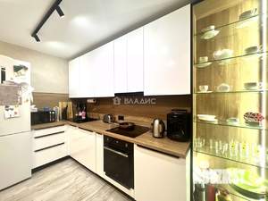 3-к квартира, вторичка, 83м2, 10/10 этаж
