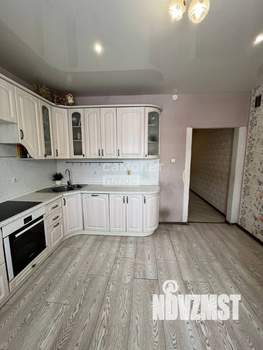 3-к квартира, вторичка, 104м2, 3/10 этаж