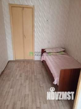 2-к квартира, вторичка, 42м2, 1/4 этаж