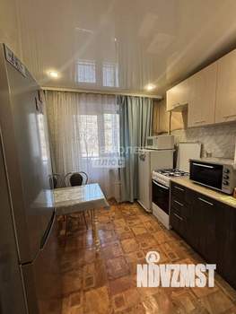 2-к квартира, вторичка, 49м2, 1/5 этаж