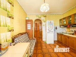 3-к квартира, вторичка, 79м2, 8/10 этаж