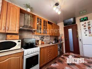 3-к квартира, вторичка, 60м2, 5/5 этаж