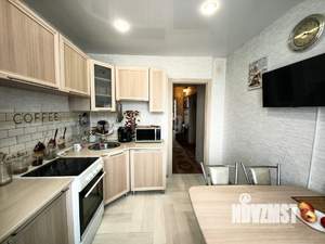 4-к квартира, вторичка, 77м2, 9/9 этаж
