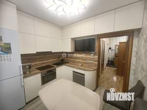 2-к квартира, вторичка, 56м2, 1/9 этаж