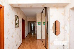 4-к квартира, вторичка, 128м2, 4/9 этаж
