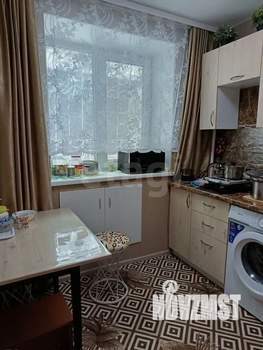 3-к квартира, вторичка, 50м2, 1/5 этаж