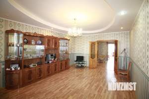 3-к квартира, вторичка, 108м2, 2/5 этаж